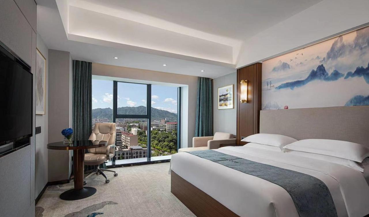 Ramada Encore By Wyndham Chenzhou North Zixing Екстериор снимка